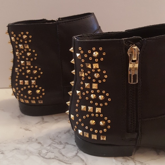 BCBGeneration stud ankle boots - Picture 2 of 5